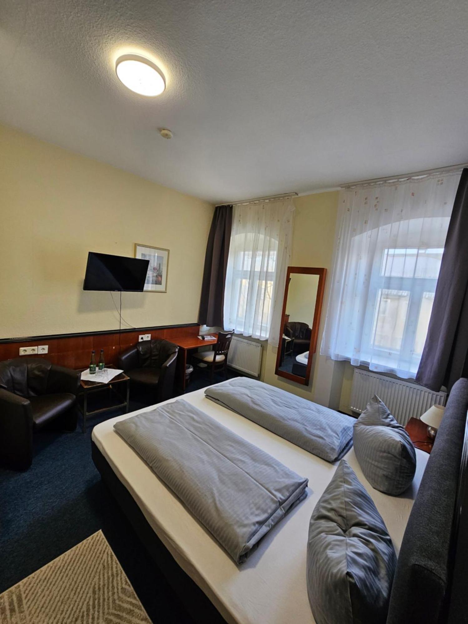 Hotel & Restaurant Krone Rehau Exteriér fotografie